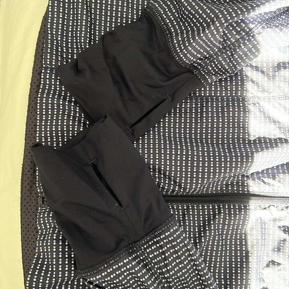 Lululemon Running Jacket - Picture 2 of 8